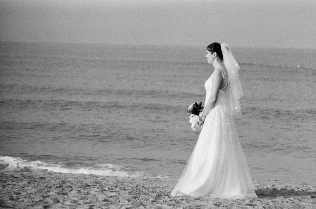 Photo: The Wait
Minolta SRT-200 / Beck 135mm f2.8 / ILFORD Delta 400