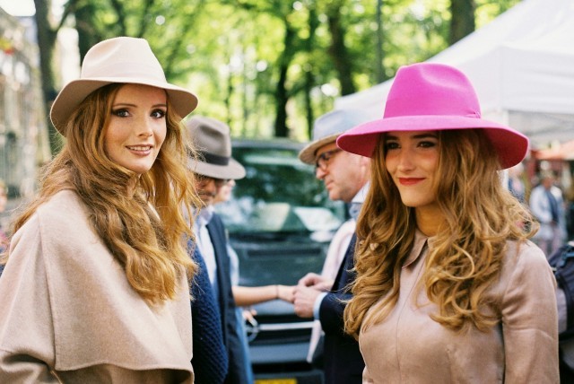 Photo: The Hague. Lange Voorhout.